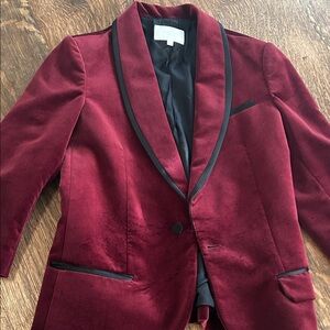 Authentic Gucci children’s size 12 Burgundy Velvet Blazer with Black Trim